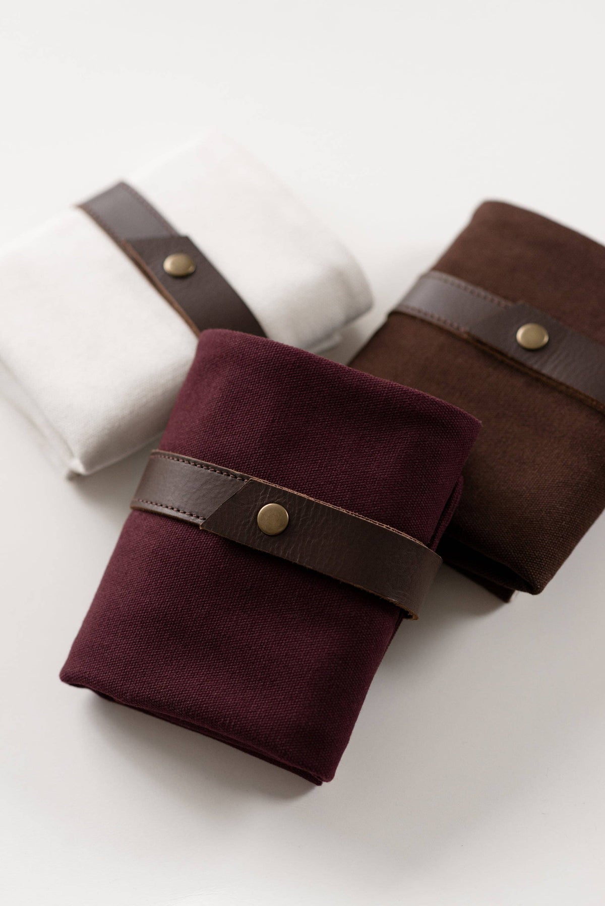 Standard canvas interchangeable needle case